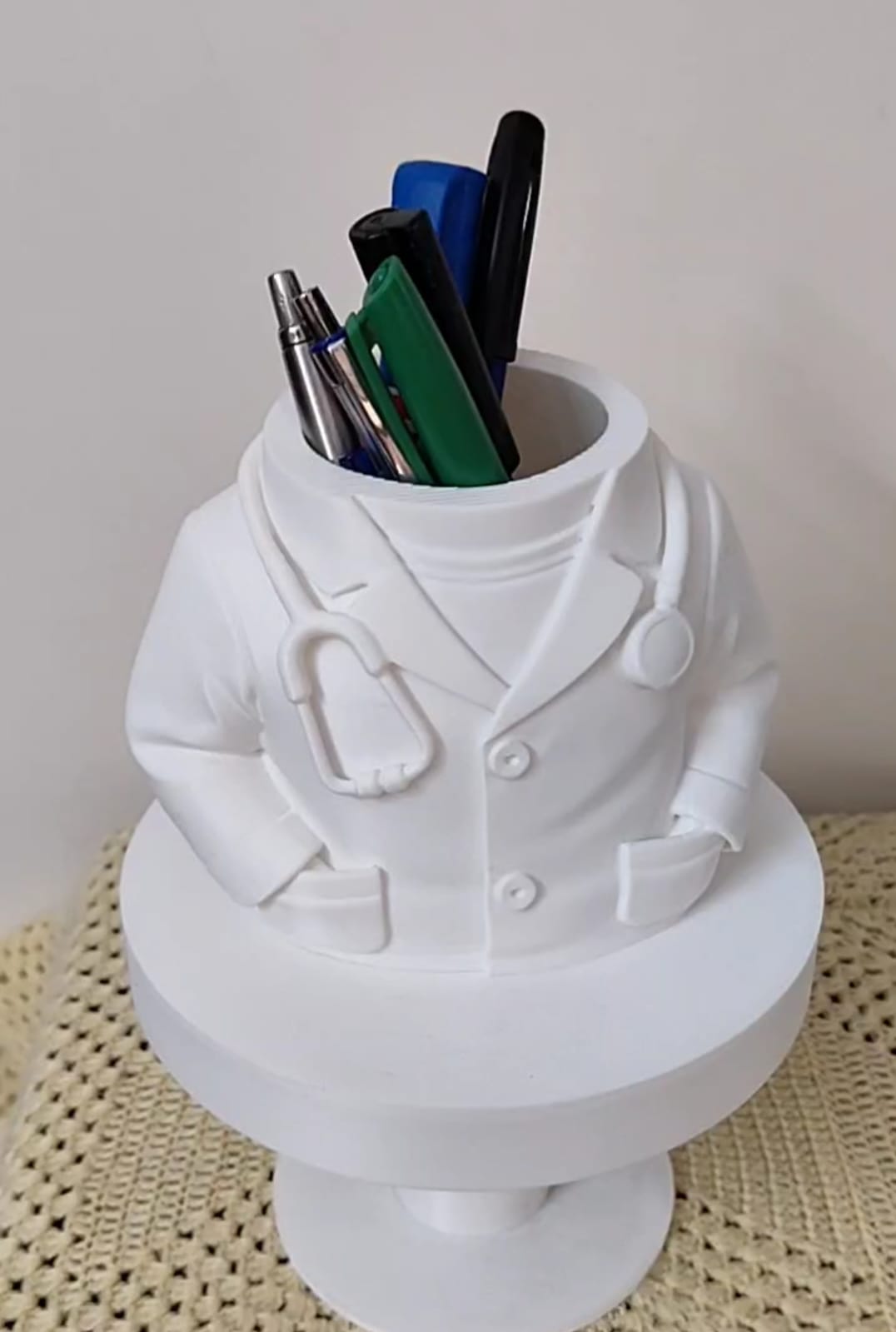 Pen holder doctor coat